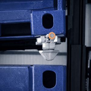 Automatic Twist Lock